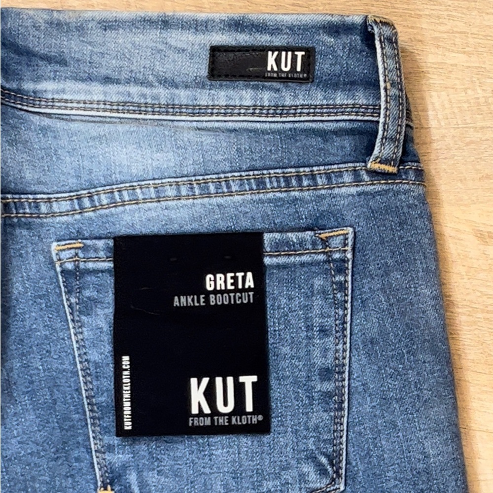 NWT Kut From The Kloth Women’s Greta Ankle Bootcut Jeans Size 10 - Picture 11 of 11